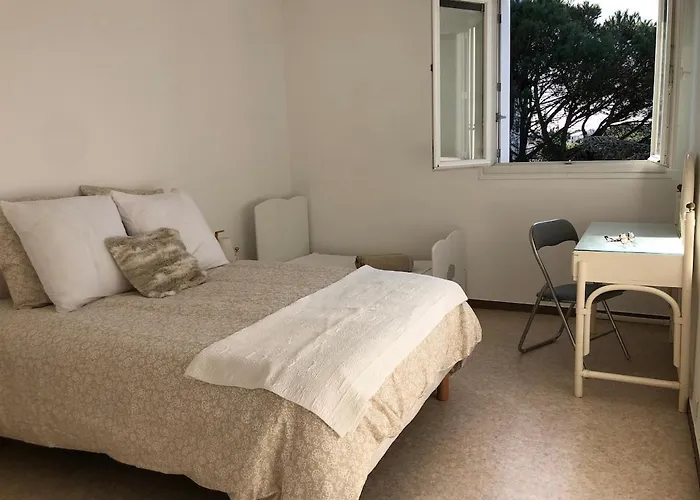 דירה Confortable 5 Pers, 900m Et Commerces סן-מקסים