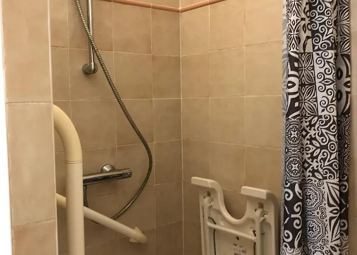 Confortable 5 Pers, 900m Et Commerces סן-מקסים