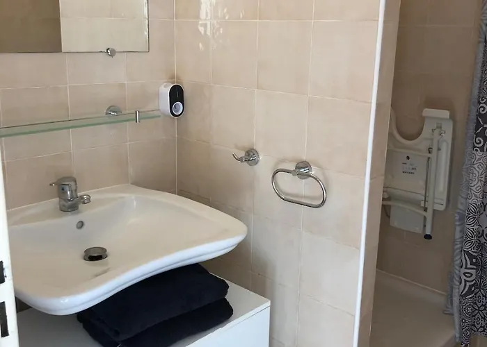 Confortable 5 Pers, 900m Et Commerces דירה *